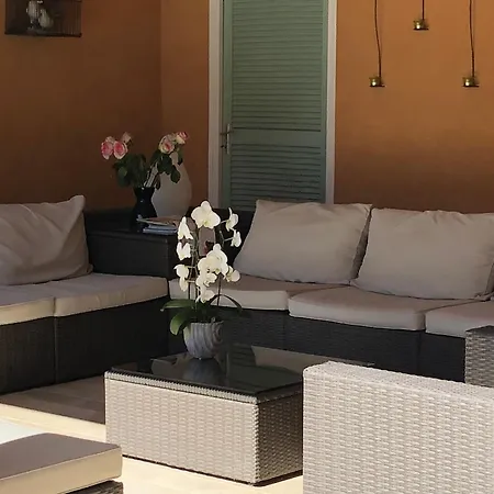 ヴィラ Luxueuse Avec Piscine Sur Les Hauts De *