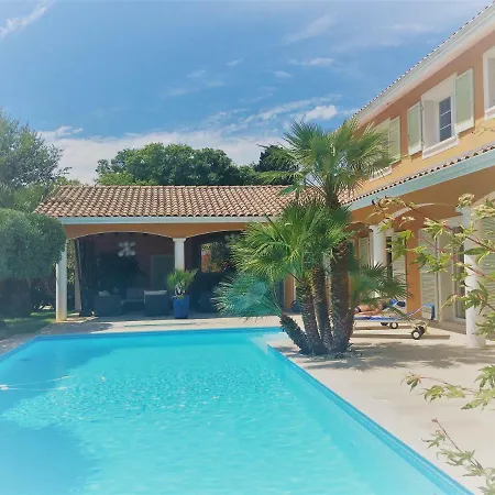 Luxueuse Avec Piscine Sur Les Hauts De 别墅 比亚里茨