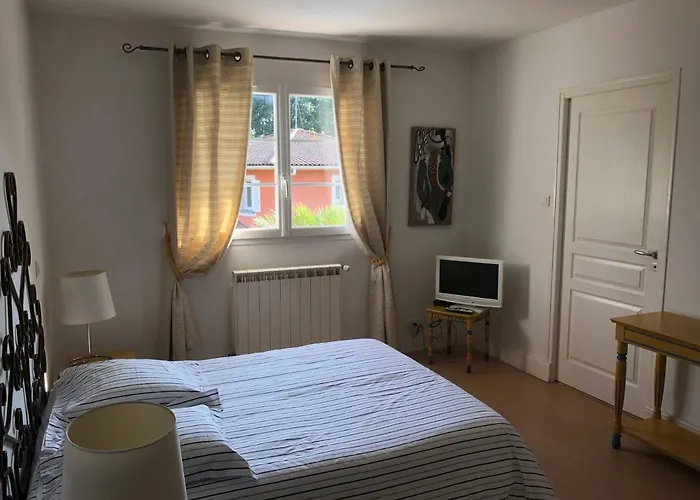 Villa Luxueuse Avec Piscine Sur Les Hauts De